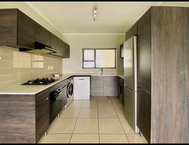 2 BEDROOM APARTMENT FOR SALE IN PETERVALE